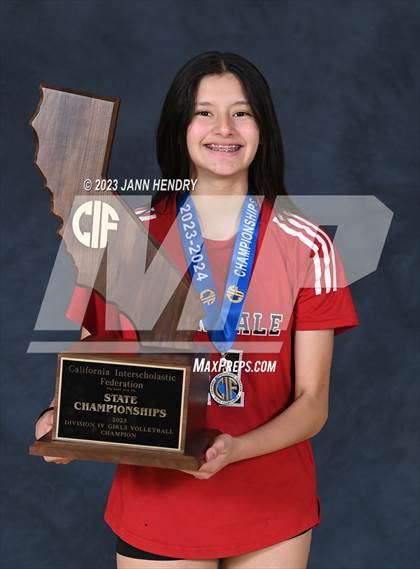 Thumbnail 1 in Marin Academy vs. Glendale (CIF State D4 Final Awards) photogallery.