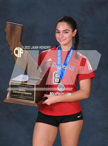 Thumbnail 1 in Marin Academy vs. Glendale (CIF State D4 Final Awards) photogallery.