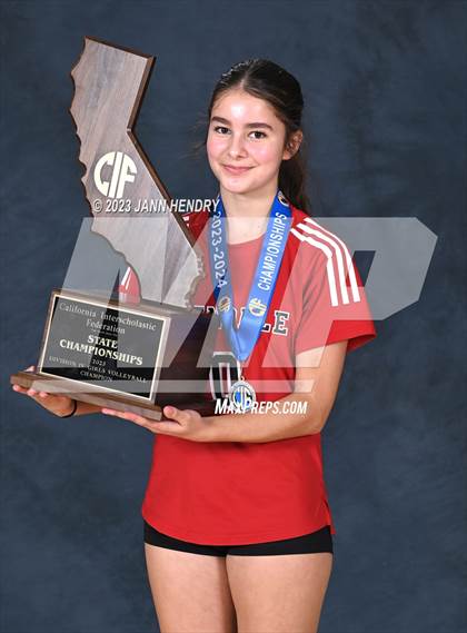 Thumbnail 2 in Marin Academy vs. Glendale (CIF State D4 Final Awards) photogallery.