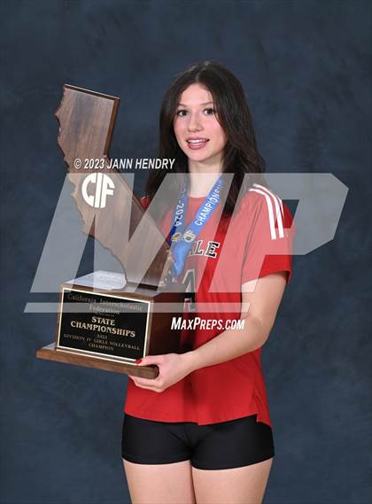 Thumbnail 3 in Marin Academy vs. Glendale (CIF State D4 Final Awards) photogallery.
