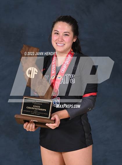 Thumbnail 1 in Marin Academy vs. Glendale (CIF State D4 Final Awards) photogallery.
