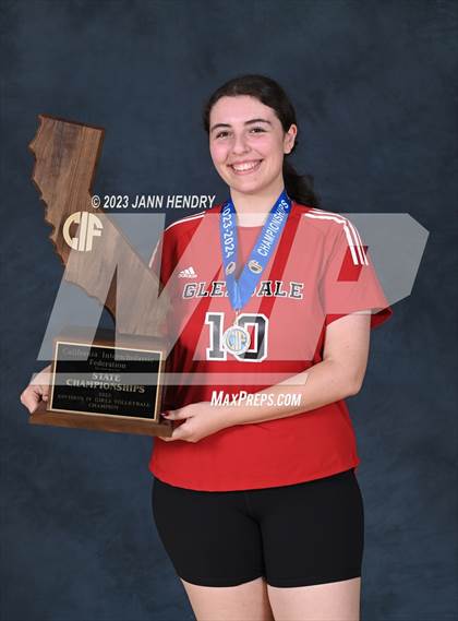Thumbnail 2 in Marin Academy vs. Glendale (CIF State D4 Final Awards) photogallery.