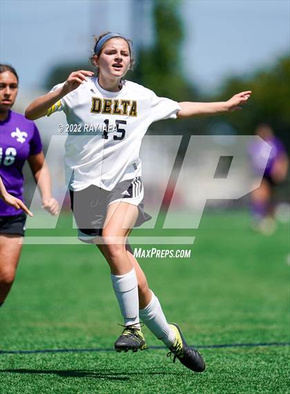 Thumbnail 1 in Delta vs. Cristo Rey (CIF SJS D7 Final) photogallery.