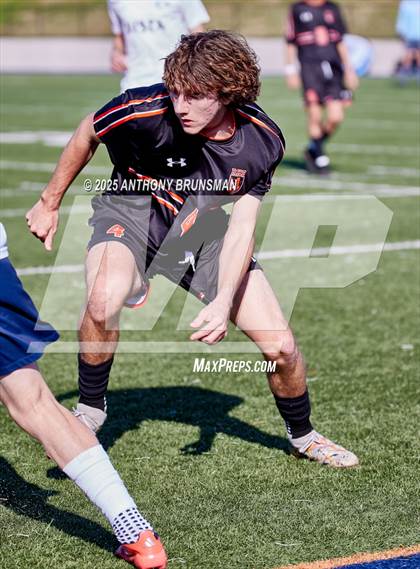 Thumbnail 3 in Vista del Lago vs. Roseville (CIF SJS D3 Final) photogallery.
