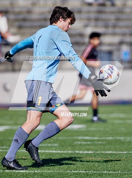 Thumbnail 2 in Vista del Lago vs. Roseville (CIF SJS D3 Final) photogallery.