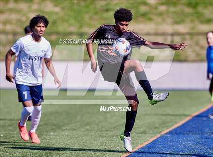 Thumbnail 2 in Vista del Lago vs. Roseville (CIF SJS D3 Final) photogallery.