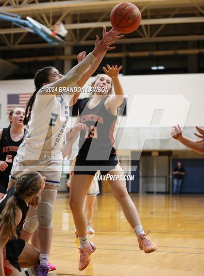 Thumbnail 1 in Keshequa vs Dundee/Bradford photogallery.