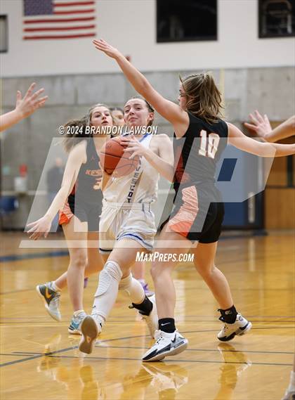 Thumbnail 2 in Keshequa vs Dundee/Bradford photogallery.