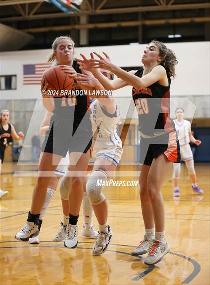 Thumbnail 3 in Keshequa vs Dundee/Bradford photogallery.