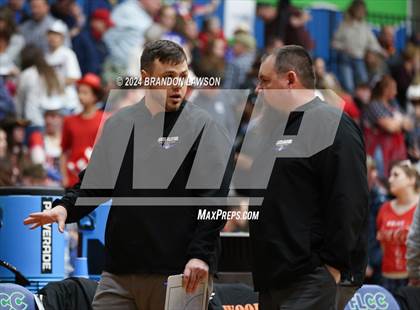 Thumbnail 2 in Keshequa vs Dundee/Bradford photogallery.