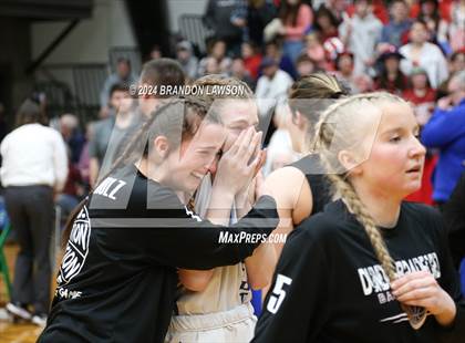 Thumbnail 3 in Keshequa vs Dundee/Bradford photogallery.