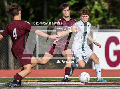 Thumbnail 2 in Raritan @ Matawan photogallery.