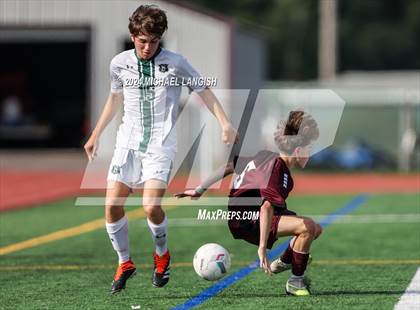 Thumbnail 2 in Raritan @ Matawan photogallery.