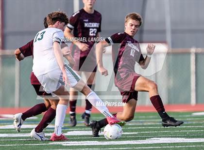 Thumbnail 3 in Raritan @ Matawan photogallery.