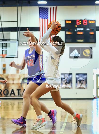 Thumbnail 2 in West Carteret @ Croatan photogallery.
