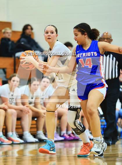 Thumbnail 3 in West Carteret @ Croatan photogallery.