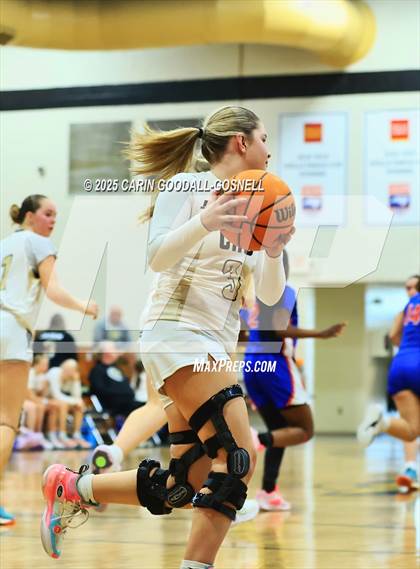 Thumbnail 1 in West Carteret @ Croatan photogallery.
