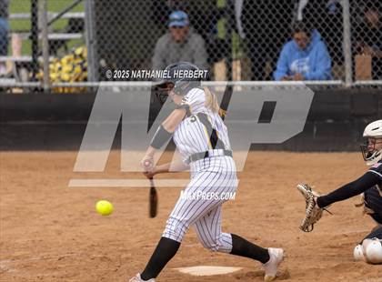 Thumbnail 1 in Villa Park @ Sunny Hills photogallery.