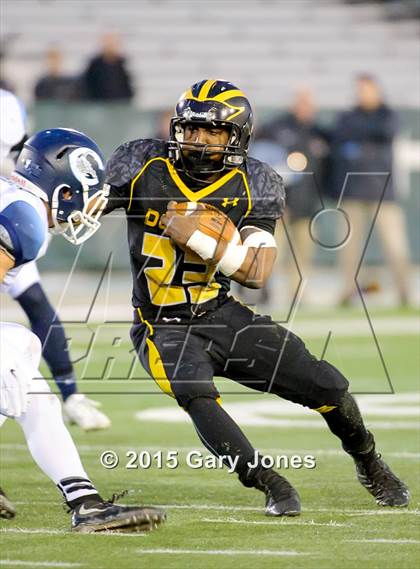 Thumbnail 3 in Del Oro vs Camarillo (CIF State Division 2-AA Final) photogallery.