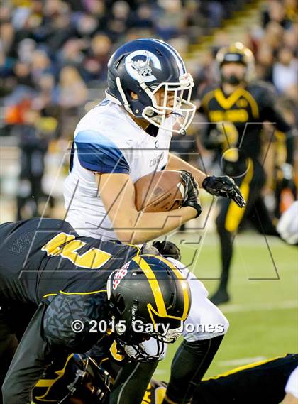 Thumbnail 1 in Del Oro vs Camarillo (CIF State Division 2-AA Final) photogallery.