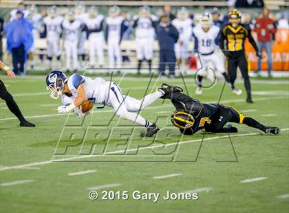 Thumbnail 2 in Del Oro vs Camarillo (CIF State Division 2-AA Final) photogallery.