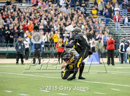 Thumbnail 3 in Del Oro vs Camarillo (CIF State Division 2-AA Final) photogallery.
