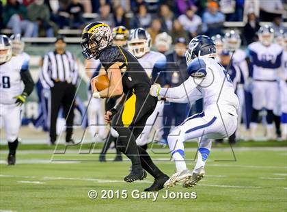 Thumbnail 3 in Del Oro vs Camarillo (CIF State Division 2-AA Final) photogallery.
