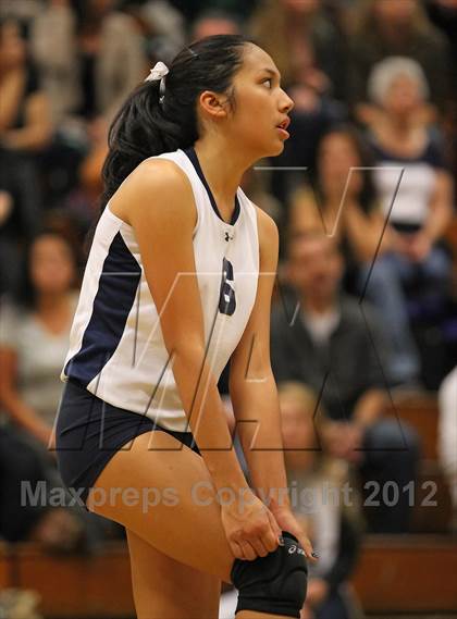 Thumbnail 3 in Pomona Catholic vs. Alverno (CIF SS D5AA Final) photogallery.