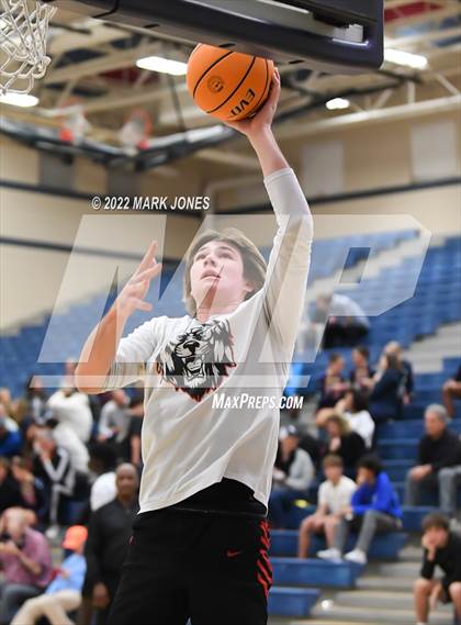 Thumbnail 1 in Liberty @ Pinnacle (AIA 6A Round 1 Playoff) photogallery.