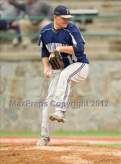 Thumbnail 3 in Framingham vs Boston College High (MIAA Division 1 South 1st Round) photogallery.