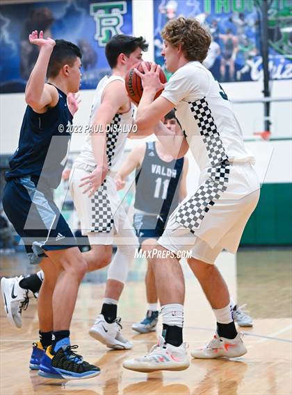 Thumbnail 1 in Valor Christian @ ThunderRidge photogallery.
