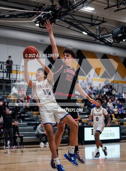Thumbnail 2 in Olathe South @ Lawrence (Blue Valley Tournament) photogallery.
