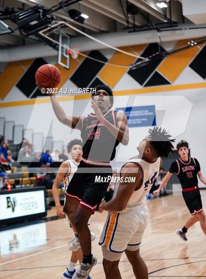 Thumbnail 3 in Olathe South @ Lawrence (Blue Valley Tournament) photogallery.