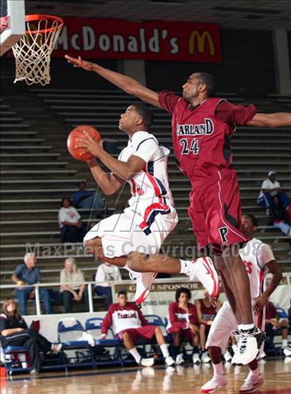 Thumbnail 3 in Pearland vs. Atascocita (McDonald's Texas Invitational) photogallery.
