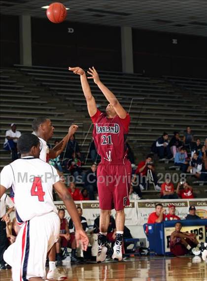 Thumbnail 1 in Pearland vs. Atascocita (McDonald's Texas Invitational) photogallery.