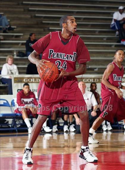 Thumbnail 2 in Pearland vs. Atascocita (McDonald's Texas Invitational) photogallery.