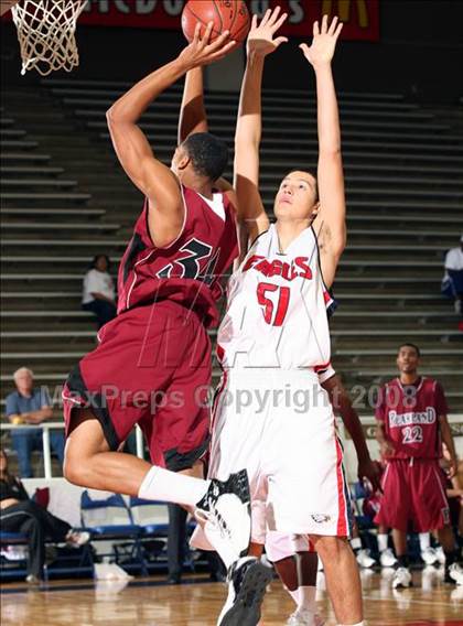 Thumbnail 1 in Pearland vs. Atascocita (McDonald's Texas Invitational) photogallery.