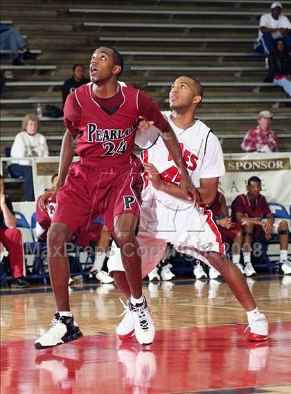 Thumbnail 1 in Pearland vs. Atascocita (McDonald's Texas Invitational) photogallery.