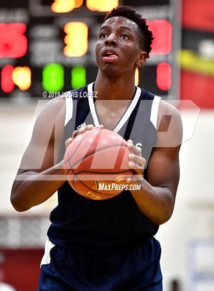 Thumbnail 3 in Chino Hills @ Etiwanda (CIF Southern Regional DIV 1 Final) photogallery.