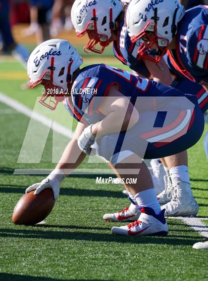 Thumbnail 2 in Olathe North vs. Derby (KSHSAA 6A Final) photogallery.
