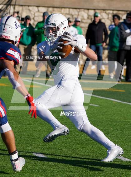 Thumbnail 3 in Olathe North vs. Derby (KSHSAA 6A Final) photogallery.