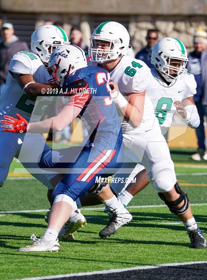 Thumbnail 1 in Olathe North vs. Derby (KSHSAA 6A Final) photogallery.