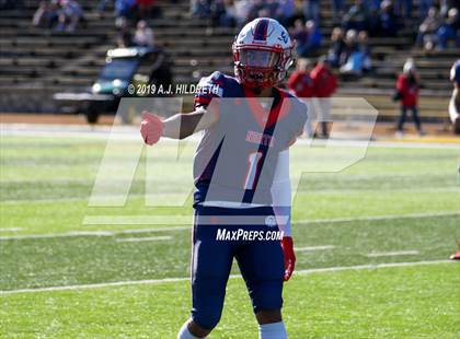 Thumbnail 2 in Olathe North vs. Derby (KSHSAA 6A Final) photogallery.