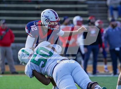 Thumbnail 2 in Olathe North vs. Derby (KSHSAA 6A Final) photogallery.