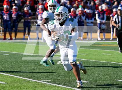 Thumbnail 2 in Olathe North vs. Derby (KSHSAA 6A Final) photogallery.