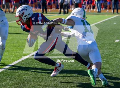 Thumbnail 3 in Olathe North vs. Derby (KSHSAA 6A Final) photogallery.