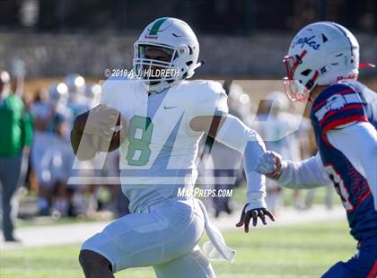 Thumbnail 2 in Olathe North vs. Derby (KSHSAA 6A Final) photogallery.