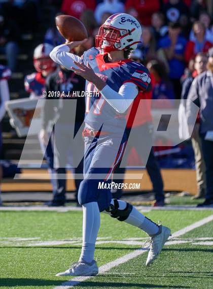 Thumbnail 1 in Olathe North vs. Derby (KSHSAA 6A Final) photogallery.