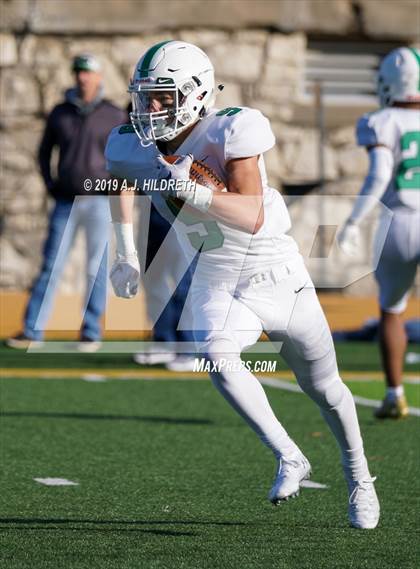 Thumbnail 3 in Olathe North vs. Derby (KSHSAA 6A Final) photogallery.