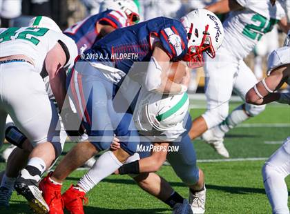 Thumbnail 2 in Olathe North vs. Derby (KSHSAA 6A Final) photogallery.
